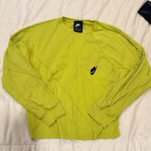 Nike Women’s Retro Vibrant long sleeve